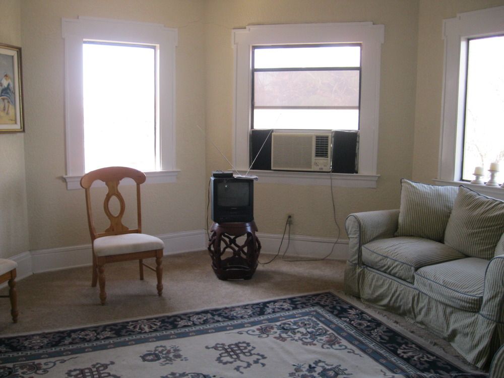 Medical Office for SALE: 1701 N Mesa St, El Paso, TX 79902